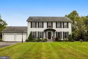 836 Utterback Store Rd, Great Falls, VA 22066 - Photo 7