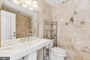 4904 Elsa Ct, Fairfax, VA 22030 - Photo 33