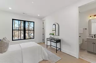 406 Dove Cir SW, Vienna, VA 22180 - Photo 33