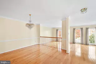 8019 Tanworth Ct, Springfield, VA 22152 - Photo 11