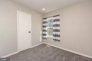811 Fall Pl, Herndon, VA 20170 - Photo 19