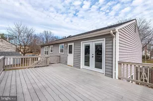 811 Fall Pl, Herndon, VA 20170 - Photo 31