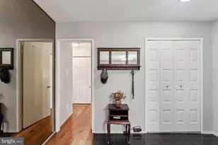 1800 Old Meadow Rd, McLean, VA 22102 - Photo 11