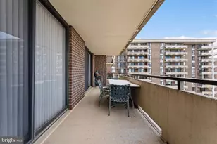 1800 Old Meadow Rd, McLean, VA 22102 - Photo 29