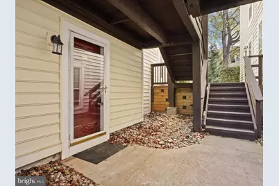 10064 Oakton Terrace Road, Oakton, VA 22124 - Photo 5