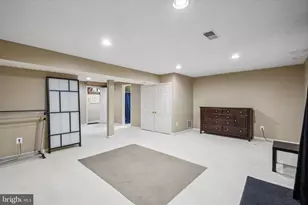 8047 Sky Blue Dr, Alexandria, VA 22315 - Photo 27