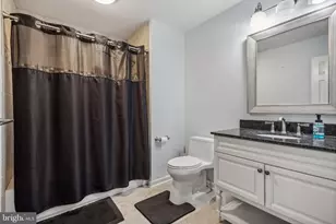 8047 Sky Blue Dr, Alexandria, VA 22315 - Photo 23