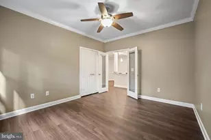 12005 Taliesin Pl, Reston, VA 20190 - Photo 11