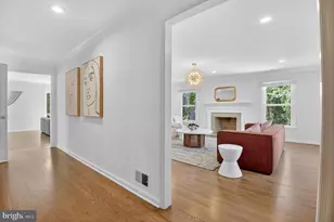 1179 Ballantrae Ln, McLean, VA 22101 - Photo 9