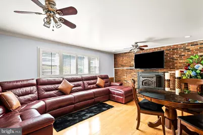 7052 Wardell St, Annandale, VA 22003 - Photo 11