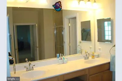 2341 Brittany Parc Drive, Falls Church, VA 22043 - Photo 17