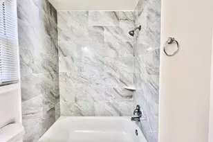 6129 Franconia Station Ln, Alexandria, VA 22310 - Photo 23