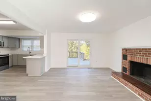 6129 Franconia Station Ln, Alexandria, VA 22310 - Photo 7