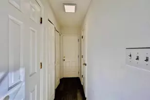 6129 Franconia Station Ln, Alexandria, VA 22310 - Photo 11