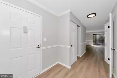 5904 Mount Eagle Drive #210, Alexandria, VA 22303 - Photo 3