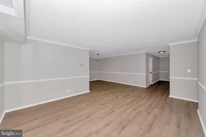 5904 Mount Eagle Drive #210, Alexandria, VA 22303 - Photo 7