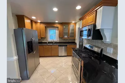 7406 Kelvin Place, Springfield, VA 22151 - Photo 7