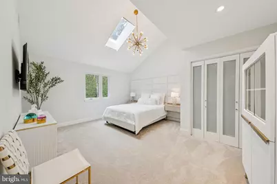 11000 Oakton Woods Way, Oakton, VA 22124 - Photo 61