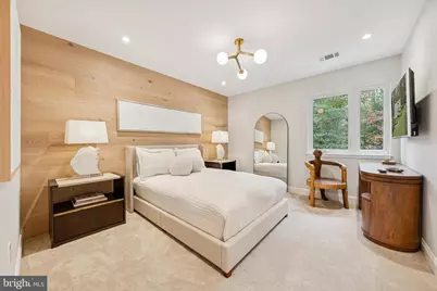 11000 Oakton Woods Way, Oakton, VA 22124 - Photo 57