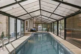 11000 Oakton Woods Way, Oakton, VA 22124 - Photo 35