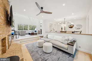 11000 Oakton Woods Way, Oakton, VA 22124 - Photo 21