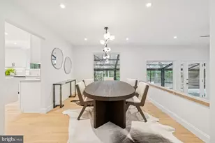 11000 Oakton Woods Way, Oakton, VA 22124 - Photo 23