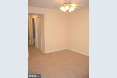 11200 Chestnut Grove Square #303, Reston, VA 20190 - Photo 7