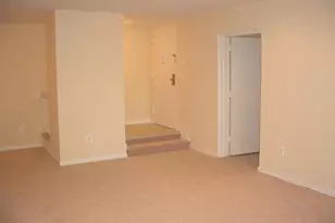 11200 Chestnut Grove Square, Reston, VA 20190 - Photo 5