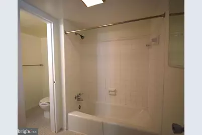 2635 Ft Farnsworth Road #267, Alexandria, VA 22303 - Photo 17