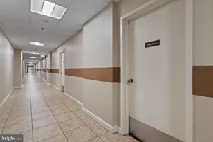 5505 Seminary Rd, Falls Church, VA 22041 - Photo 23