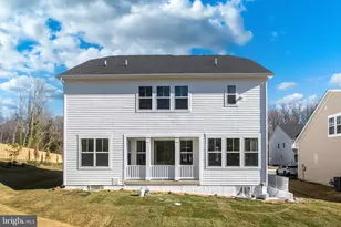 8761 Southern Oaks Pl, Lorton, VA 22079 - Photo 15