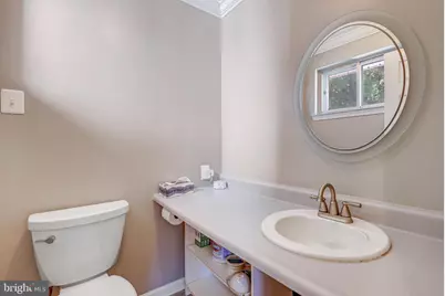 5609 Rolling Road, Springfield, VA 22151 - Photo 7