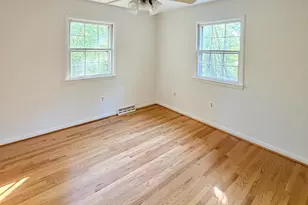 9513 Stevebrook Rd, Fairfax, VA 22032 - Photo 17