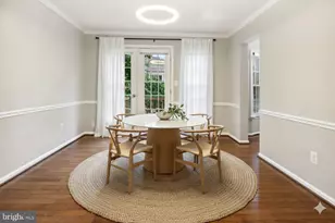 2292 Idylwood Station Ln, Falls Church, VA 22043 - Photo 3