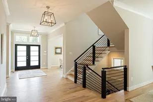 7205 Bayside Ct, McLean, VA 22101 - Photo 5