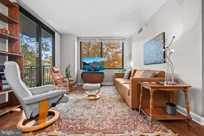 2451 Midtown Avenue #203, Alexandria, VA 22303 - Photo 9