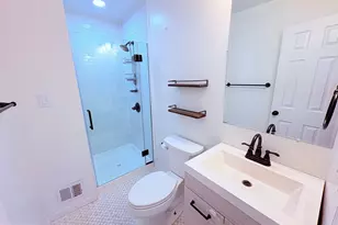 12010 Glen Alden Rd, Fairfax, VA 22030 - Photo 37