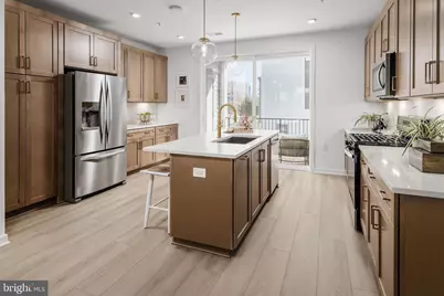 14387 Glen Manor Drive, Chantilly, VA 20151 - Photo 1