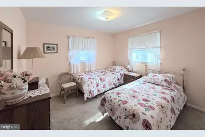 9921 Woodrow Street, Vienna, VA 22181 - Photo 9