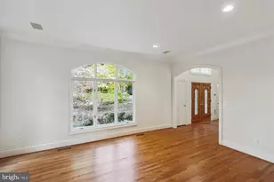 3010 Westhurst Ct, Oakton, VA 22124 - Photo 19