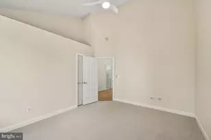 1919 Logan Manor Dr, Reston, VA 20190 - Photo 23