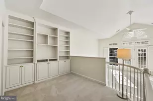 1919 Logan Manor Dr, Reston, VA 20190 - Photo 21