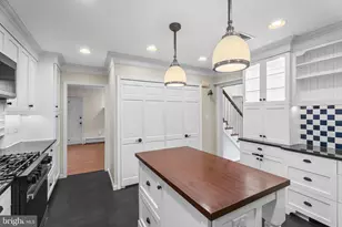 9102 Volunteer Dr, Alexandria, VA 22309 - Photo 17