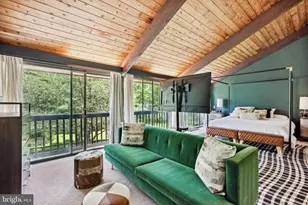 9341 Cornwell Farm Dr, Great Falls, VA 22066 - Photo 27