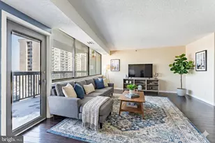 3709 S George Mason Dr, Falls Church, VA 22041 - Photo 3