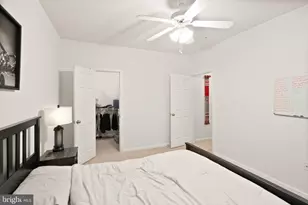 12128 Garden Ridge Ln, Fairfax, VA 22030 - Photo 17