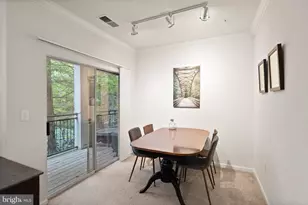 12128 Garden Ridge Ln, Fairfax, VA 22030 - Photo 13