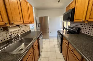 349 Reneau Way, Herndon, VA 20170 - Photo 7