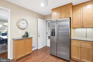 6106 Windward Dr, Burke, VA 22015 - Photo 21