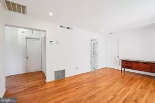 3201 Nottage Ln, Falls Church, VA 22042 - Photo 17